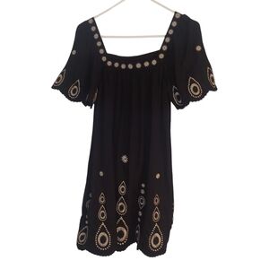 BCBG Max Azria Embroidered Gathered Square Neck Dress EUC Lined Size 2